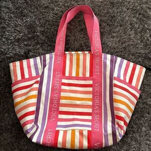 oversized, Victoria's Secret Beach bag with zipper closure Never used